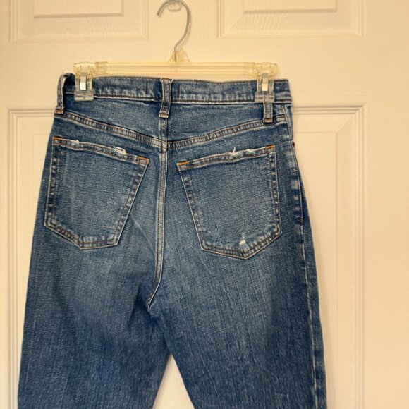 ABERCROMBIE & FITCH Ultra High Rise Mom Jeans Button Fly Dark Wash Size 26 - Picture 3 of 7